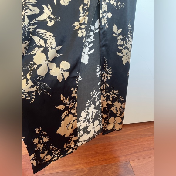 Brand new reformation Frankie Silk Dress - Picture 10 of 15